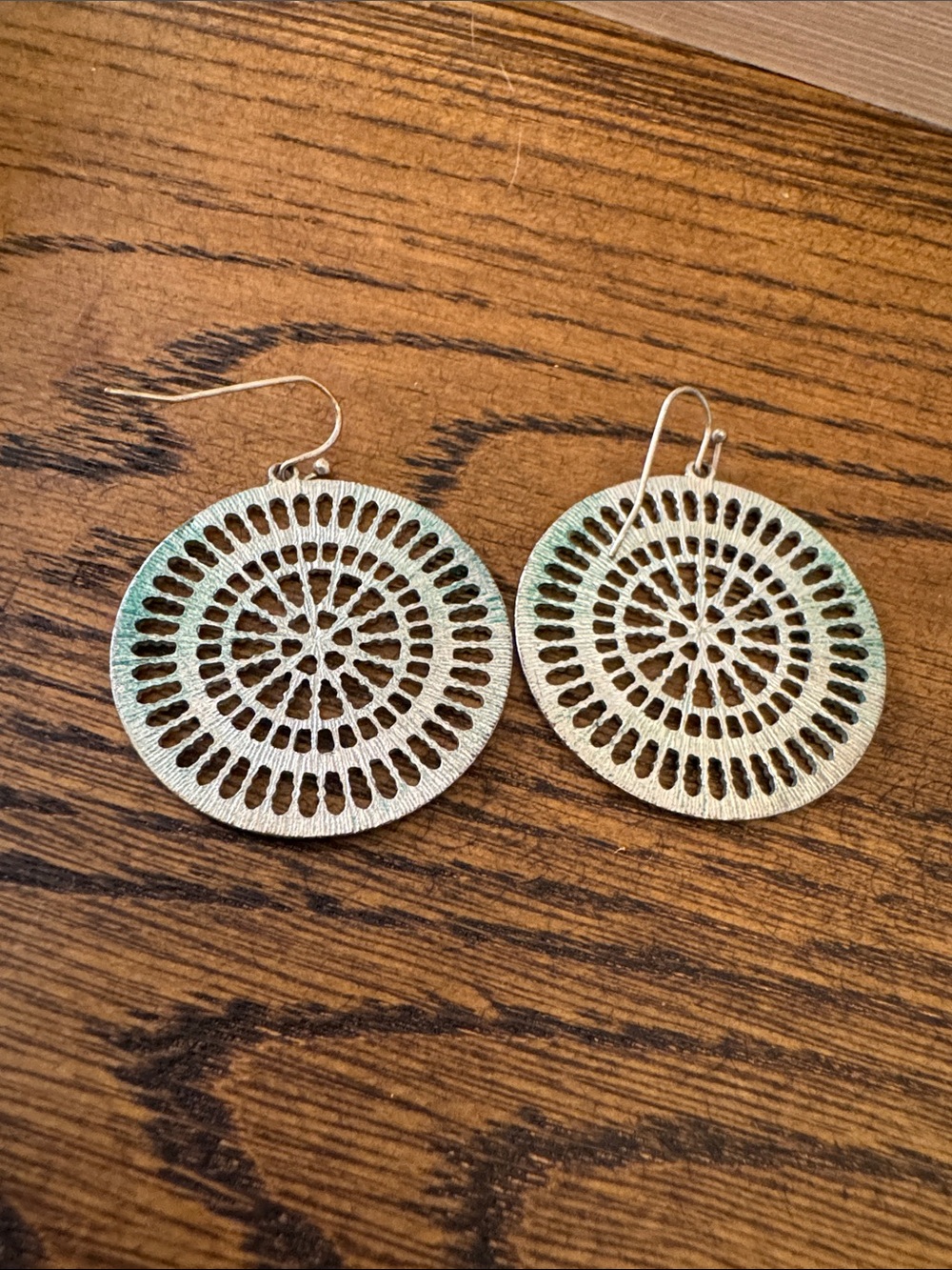 Free with purchase round silver statement earrings - Picture 2 of 2